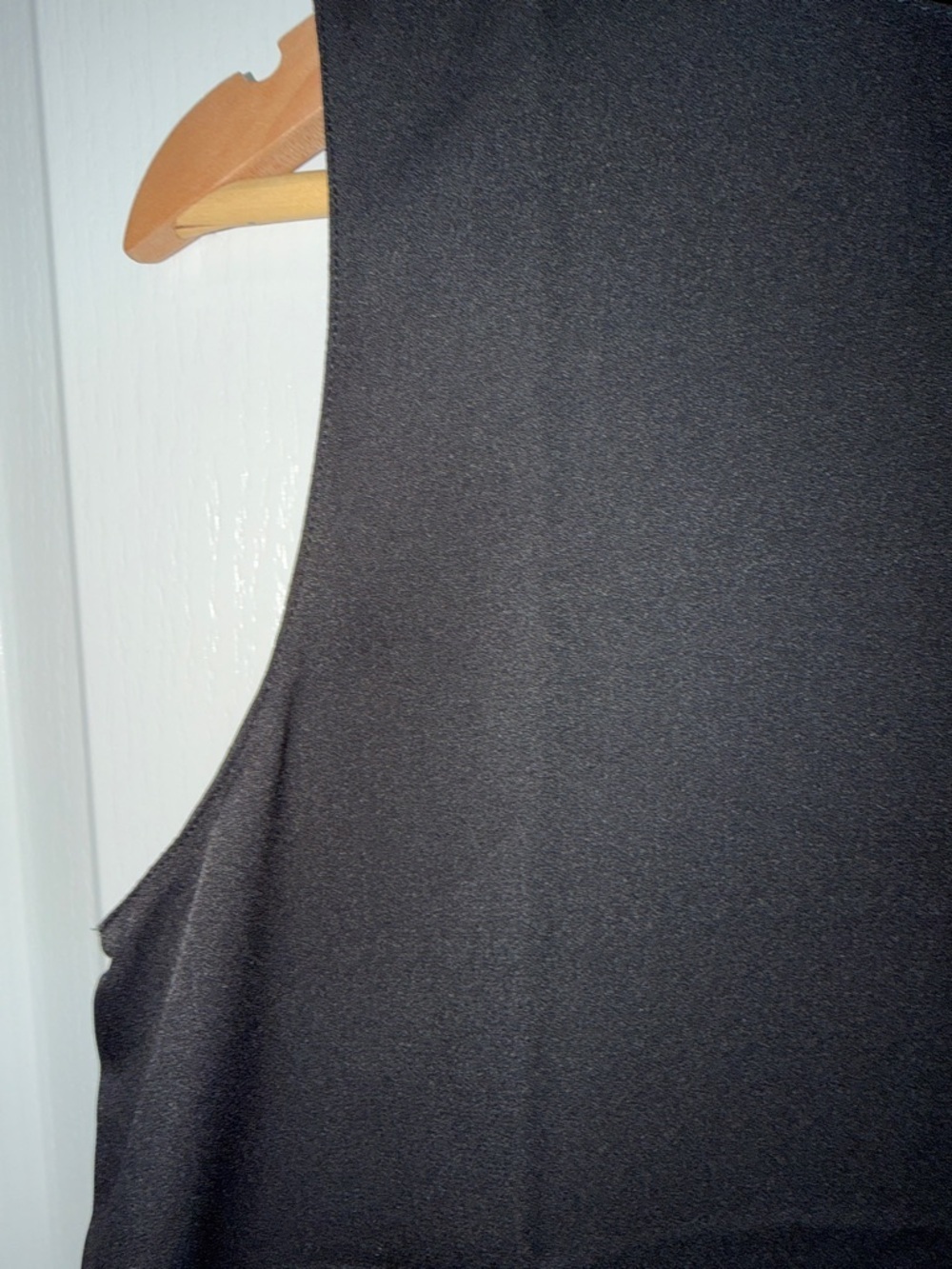 Ann Taylor Black Sleeveless Crewneck blouse size small petite NWT - Picture 4 of 5